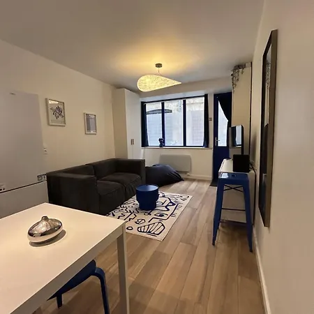 House 3 Bedrooms Center * Bordeaux