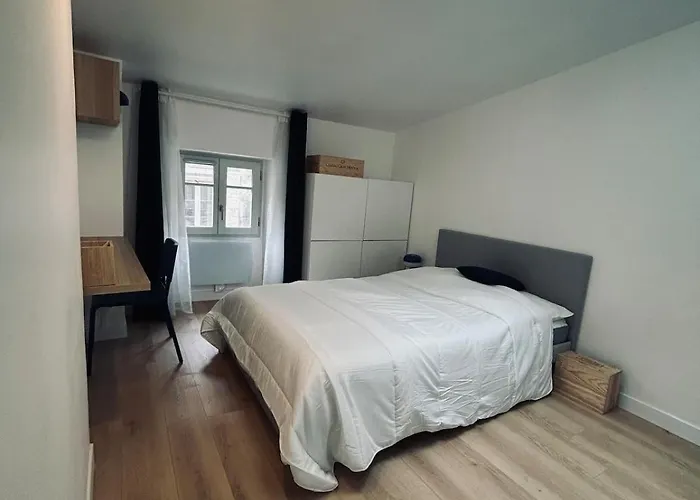 House 3 Bedrooms Center *