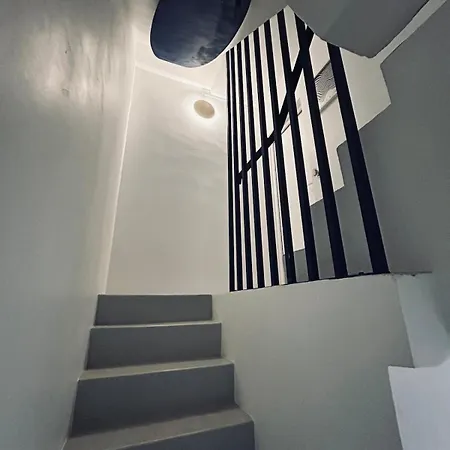 House 3 Bedrooms Center